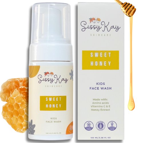 Sissy Kay Kids Foaming Face Wash for Boys, Girls - Natural Face Wash For Kids - Gentle Honey Cleanser With Vitamin C & Vitamin E -Tear Free For Sensitive Skin - Honey - 100 ml
