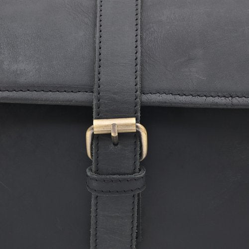 Autentico Leather Genuine Buffalo Leather Hanging Toiletry Bag with Waterproof Lining for Men & Women Handcrafted Vintage Distressed Brownn Leather Dopp Kit, Travelling Kit (Black)