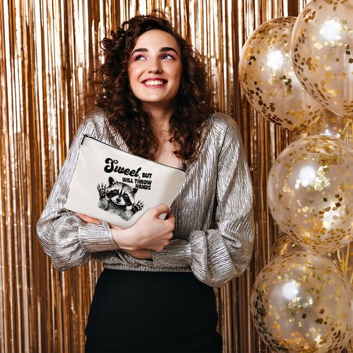 Sarcastic Raccoon Makeup Bag Funny Gifts Humor Cosmetic Bag Raccoon Gifts for Women Friend Sisters Coworker Zipper Pouchs Toiletry Bags for Camping Picnic Thanksgiving Christmas Friendship Gifts