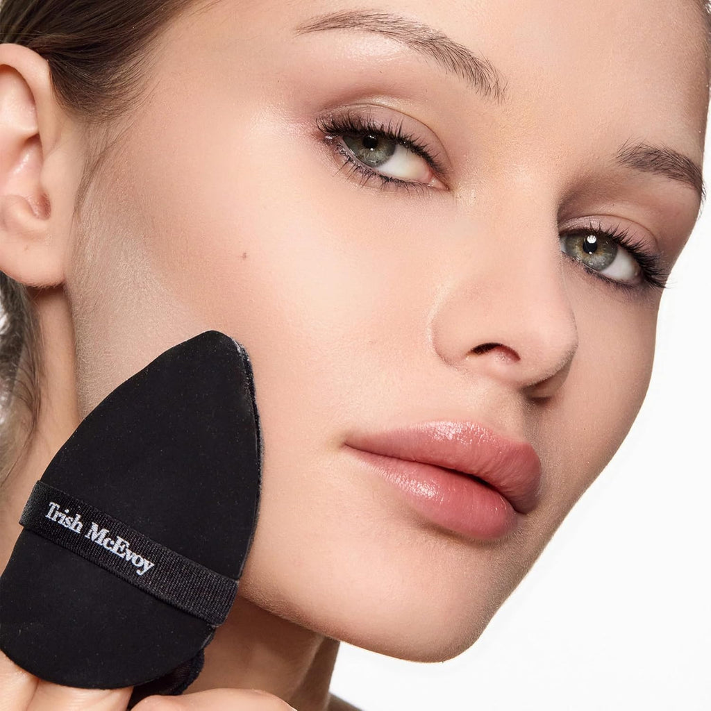 Trish McEvoy Translucent Finishing Powder - Lightweight, Flawless Finish | Perfect for All Skin Types