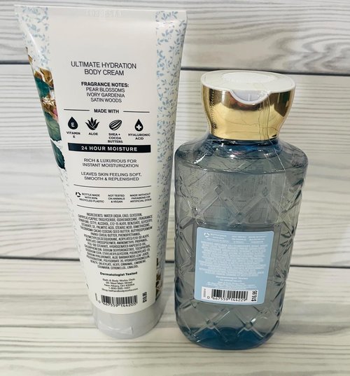 Bath & Body Works Ultimate Hydration Body Cream & Gel Wash Set - Dressed in White, 2 Pieces