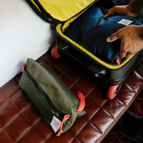 Topo Designs Unisex Dopp Kit, Olive/Olive, One Size