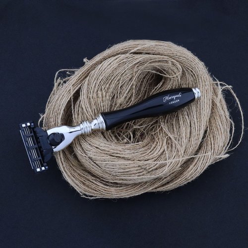Haryali London 3 Edge Shaving Razor With Black Coated Handle Beard and Mustache Safety Razor For Men and Women