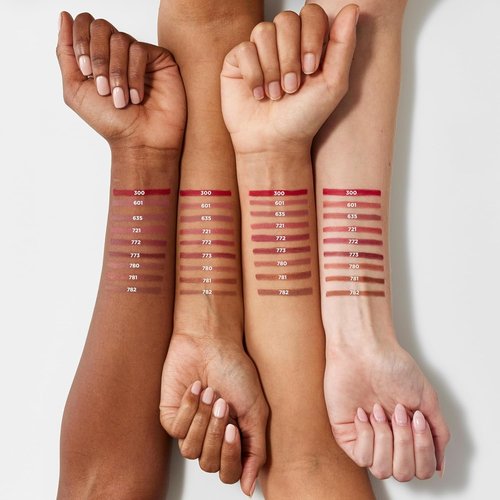 L'Oreal Paris Colour Riche Lip Liner Pencil - Creamy Formula with Omega 3 & Vitamin E | 782 Toffee To Be