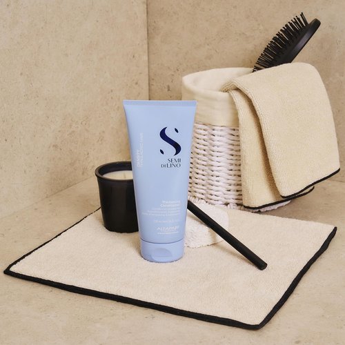 ALFAPARF MILANO Semi Di Lino Thickening Conditioner - Peptides & Amino Acids - For Fine & Thin Hair - Adds Volume & Softness