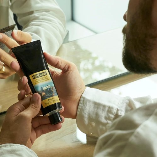 Davines Pasta & Love Medium-Hold Styling Paste - Versatile Hair Paste for Texture & Satin Finish, 4.23 Fl Oz