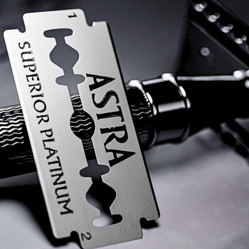 The Shave Factory Premium Shaving Set - Astra Platinum Double Edge Safety Razor Blades (300)