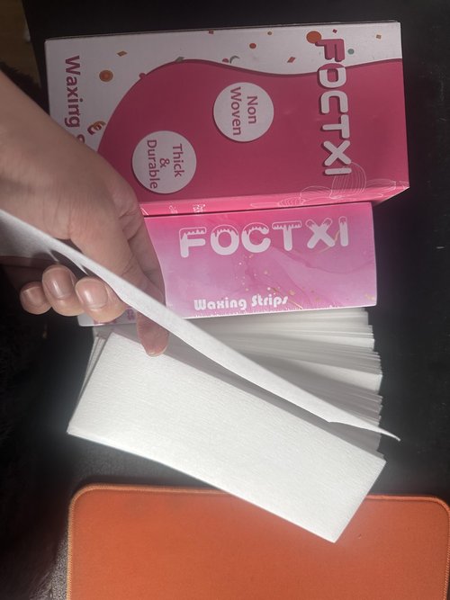 FOCTXI 200 Wax Strips Large Non-woven, Use with Warm Soft Wax for Hair Removal, Waxing Strip Suitable for Legs, Arms, Bikini & Body, 8'' x 2.75''