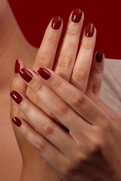 LONDONTOWN Lakur Nail Polish - Red, Long-Lasting & Chip-Resistant | Non-Toxic Vegan Formula, 0.4 Fl Oz - You Autumn Know