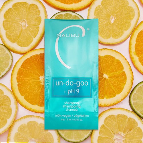 Malibu C Un-Do-Goo Clarifying Shampoo - Sulfate-Free Cleanser for Product Build-Up Removal & Shine Restoration