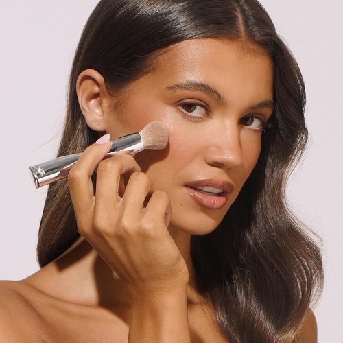 Loving Tan Flawless Face Tan Brush - Streak-Free Self Tanning & Contouring Tool | Vegan, Cruelty-Free, Premium Bristles
