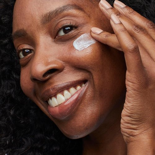 No7 HydraLuminous+ Hydrating Dual Phase Face Mask - Hyaluronic Acid & Vitamin B3 for Radiant Skin | 3.5 Fl Oz