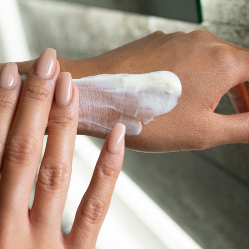 C.O. Bigelow Lemon Hand Treatment, Lotion for Dry Hands with Lemon Extract, Moisturizing Lotion and Hand Treatment, 3 oz