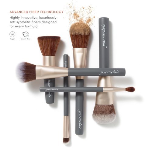 jane iredale Pro Series Cheek Brush, Medium, Tapered Cosmetic Brush Applies and Blends Cream, Liquid, and Powder Makeup Products, Vegan, Cruelty Free