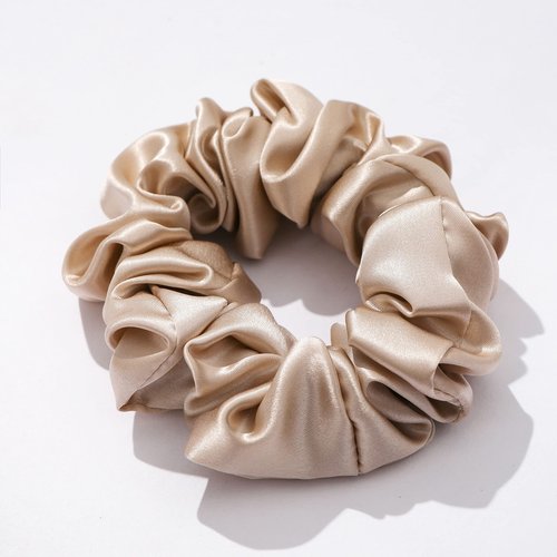 Silk Hair Scrunchies for Hairs Ties for Hair with 22mm 6A Grade Silk Sleep Mask Gift Pack Set - 100% Mulberry Silk Eye Mask with Silk Scrunchies Hair Ties Accessories