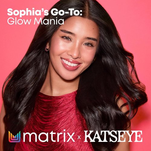 MATRIX Glow Mania Shampoo - Sulfate-Free Formula Enhances Shine & Moisturizes Color-Treated Hair