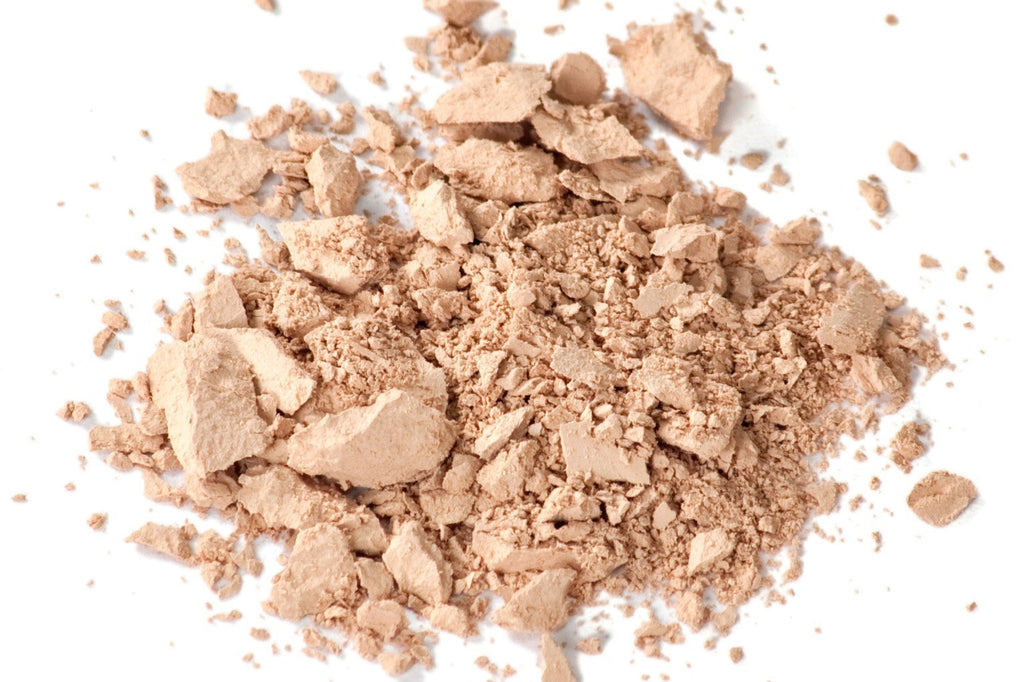 ZUZU LUXE Mosaic Illuminator (Light - Light to Medium/Neutral Undertones), Multi-pigmented, Natural, Paraben Free, Vegan, Gluten-Free, Cruelty-Free, Non GMO, 0.32 oz.