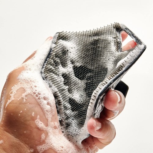 TOOLETRIES Body Scrub Kit - Silicone Body Scrubber & Storage Hook, Superior Lather Men's Body Wash - Bathroom & Shower Toiletries for Men, Travel Essentials