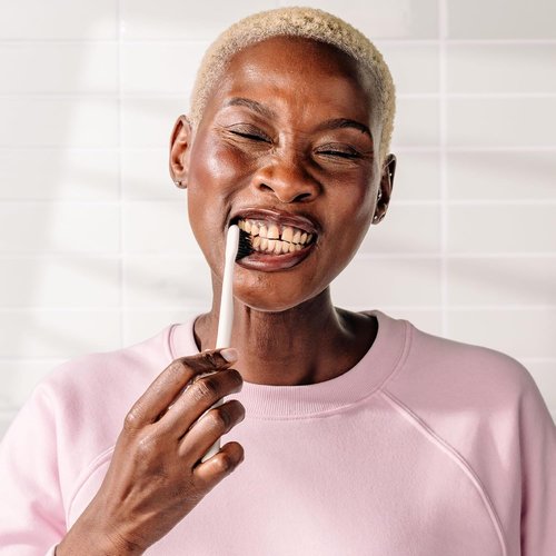 Boka Classic Manual Toothbrush - Extra Soft Activated Charcoal Bristles, Bioplastic Handle, Pink | Travel Cap Included
