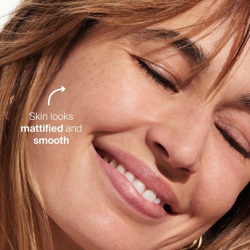 Supergoop! Mineral Mattescreen (SPF 40) - 20 mL - Mineral, Oil-Free Broad Spectrum Sunscreen - Smooths Skin’s Appearance, Minimizes Pores & Controls Shine - Water & Sweat Resistant