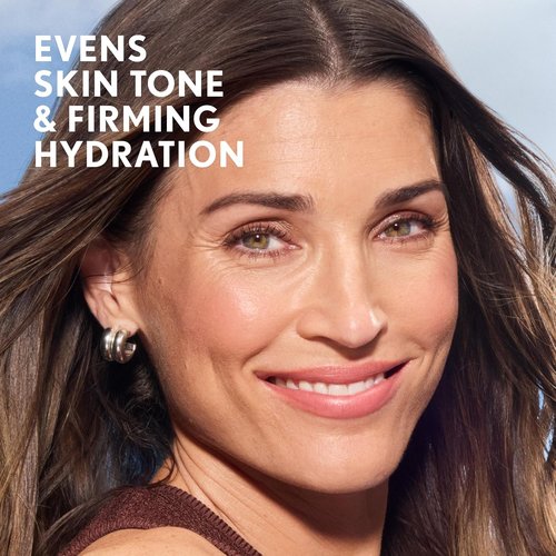 COVERGIRL & Olay Simply Ageless Liquid Foundation - Matte Finish with Hyaluronic Acid & Vitamin C | 200 Fair Ivory, 1 Count