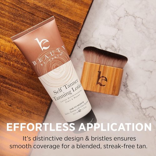 Ultra Soft Self Tanner Brush - Kabuki Applicator for Streak-Free Sunless Tan | Easy to Clean & Durable