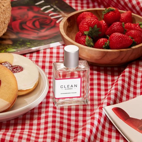 CLEAN CLASSIC Eau de Parfum - Layerable Everyday Fragrance | Long-Lasting, Vegan & Cruelty-Free
