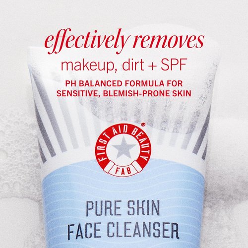 First Aid Beauty Face Faves Kit - Travel-Friendly Skin Care Gift Set with Cleanser, Exfoliating Pads & Repair Cream