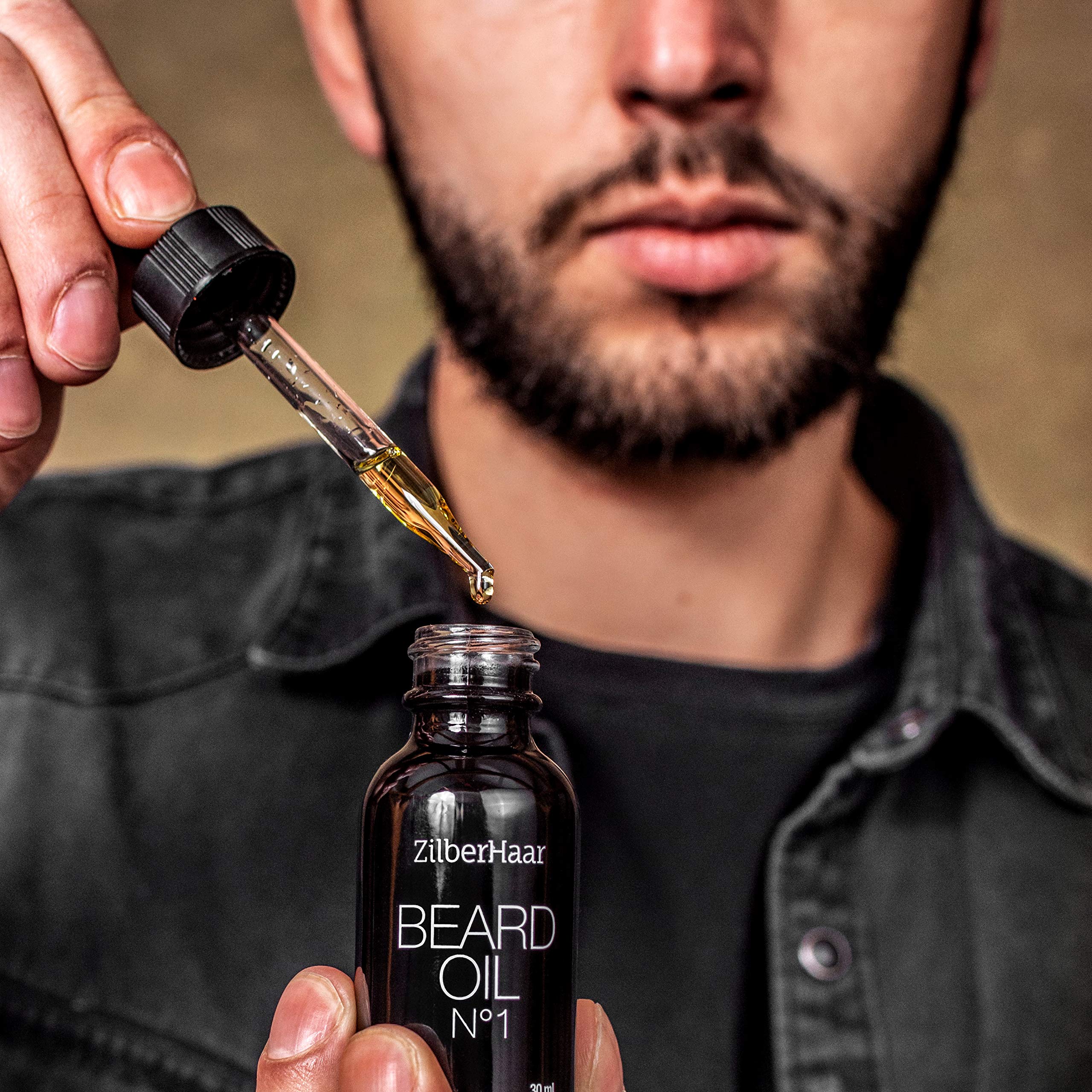ZilberHaar Beard Oil №1 - Pure, Organic Moroccan Argan and Jojoba Oil for Natural Beard Growth and Hydration - 1 oz - Free Beard Comb Gift