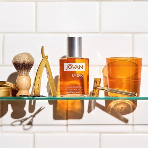 Jovan Musk for Men Aftershave 8 fl oz (Pack of 1), Notes of Carnation, Lavender, and Amber, Men's Fragrance, Long Lasting, Everyday Fragrance