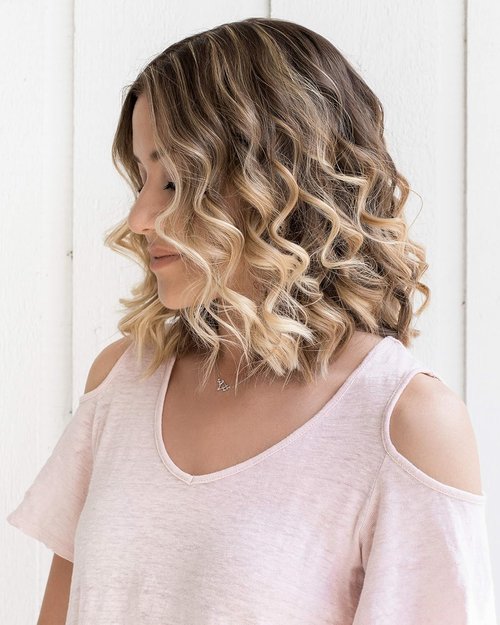 Beachwaver Co. S.75 Curling Iron - Effortless Beach Waves | Compact Design for All Hair Types