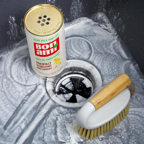 Bon Ami Powder Cleanser - Multi-Surface Cleaner for Kitchens & Bathrooms, Removes Grime & Odors (Single Pack)