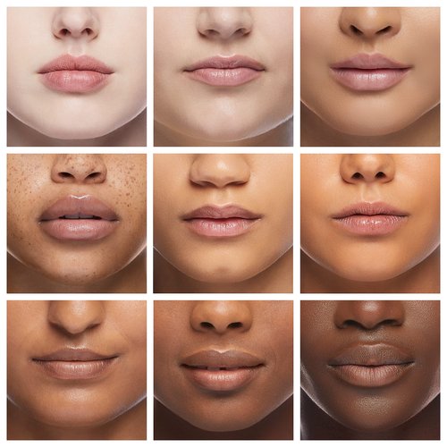 goop Beauty Clean Lip Balm | Dry Lips Treatment | Coconut Oil, Pomegranate Extract, & Shea Butter | Petroleum Free | 0.16 oz