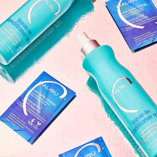 Malibu C Leave-In Conditioner - Moisturizing Heat Protectant & Detangler Spray for All Hair Types (9oz)