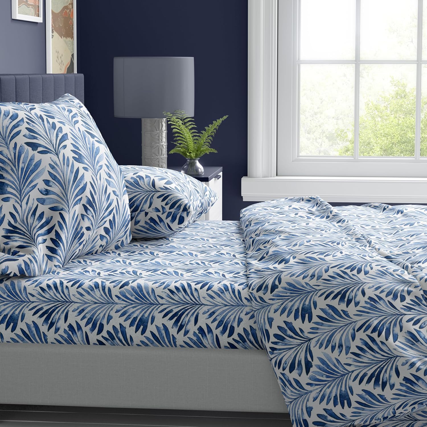 Where The Polka Dots Roam Queen Size Floral Bedsheet Set - Super Soft Tropical Leaves Print