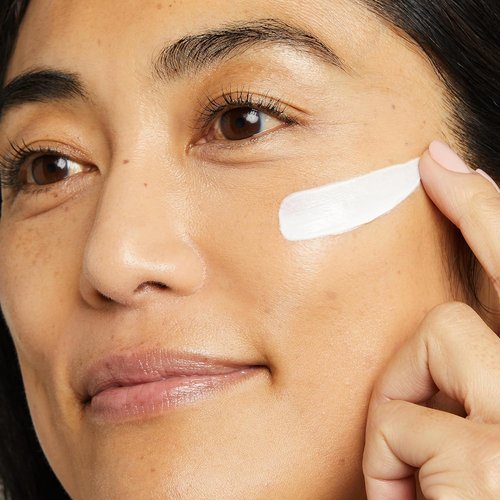 No7 Restore & Renew Multi Action Face & Neck Cream - Anti-Aging Moisturizer with SPF 30 - Hydrates & Firms Crepey Skin - Infused with Hyaluronic Acid, Peptides & Ceramides (1.69 Oz)