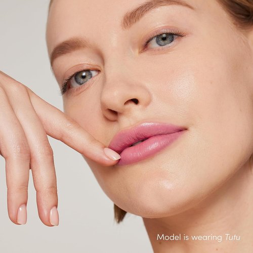 Jane Iredale ColorLuxe Hydrating Cream Lipstick - Creamy, Highly Pigmented Formula for Bold Color | Vegan Satin Finish
