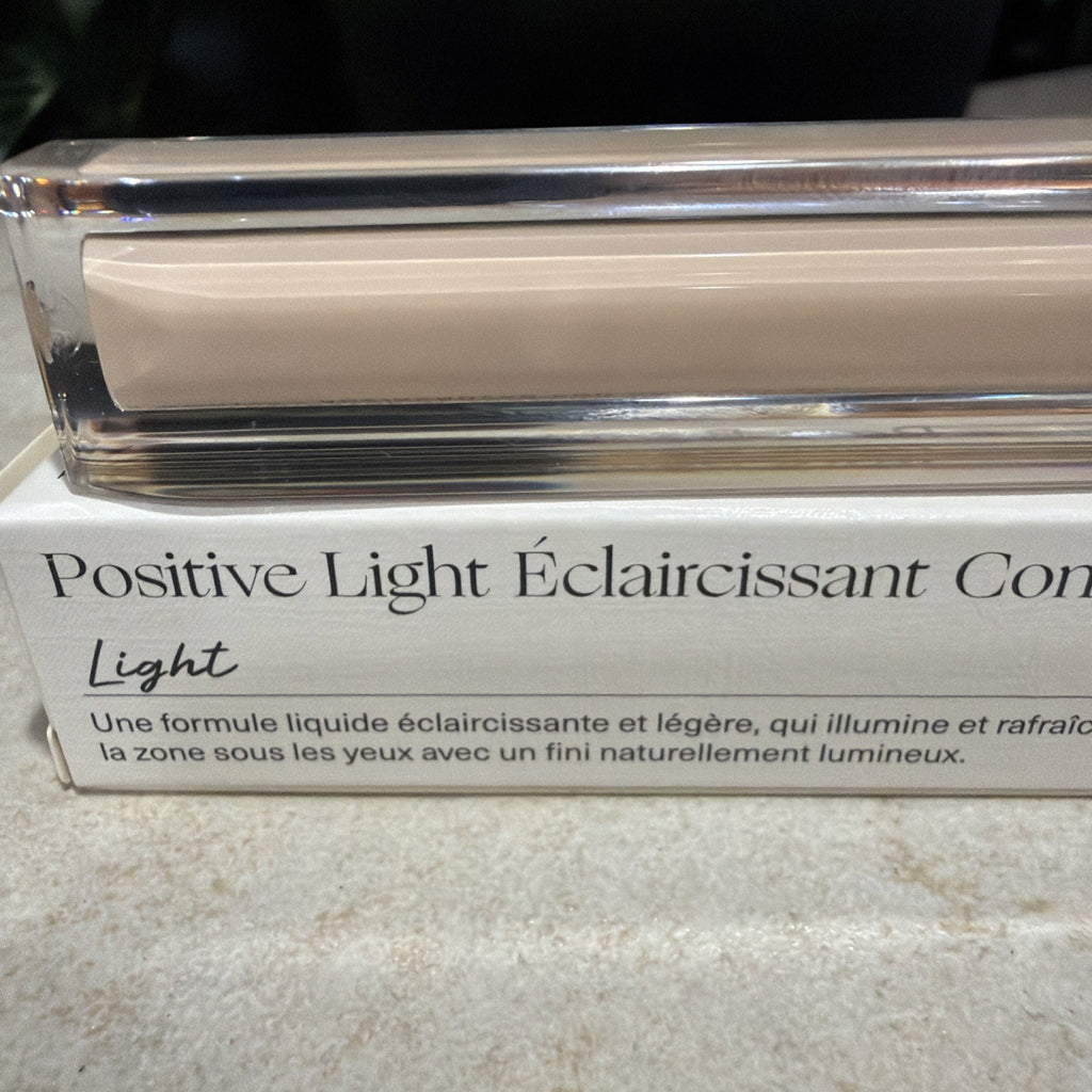 Under Eye Brightener Light Color - 4ml, Brightening Makeup