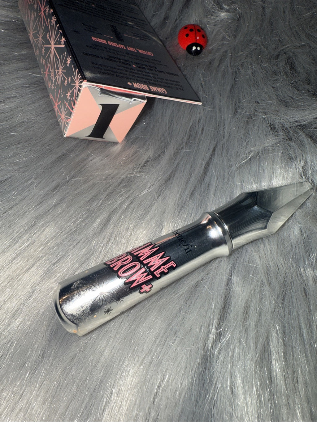 Volumizing Brow Gel Fiber Mascara for Natural Eyebrow Enhancement - Light
