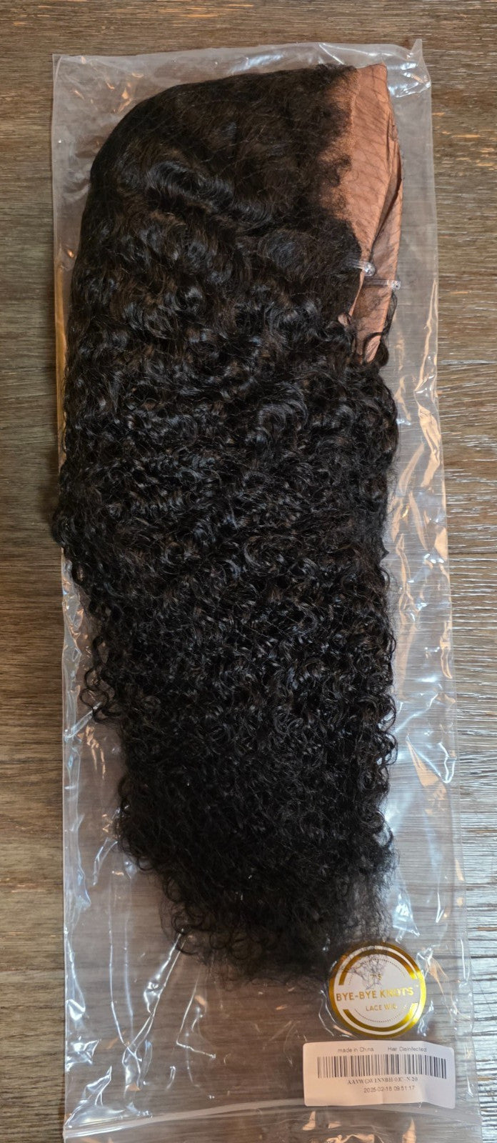 20 Inch Jerry Curly Lace Wig with 7x5 Lace Area and Accessories - Black