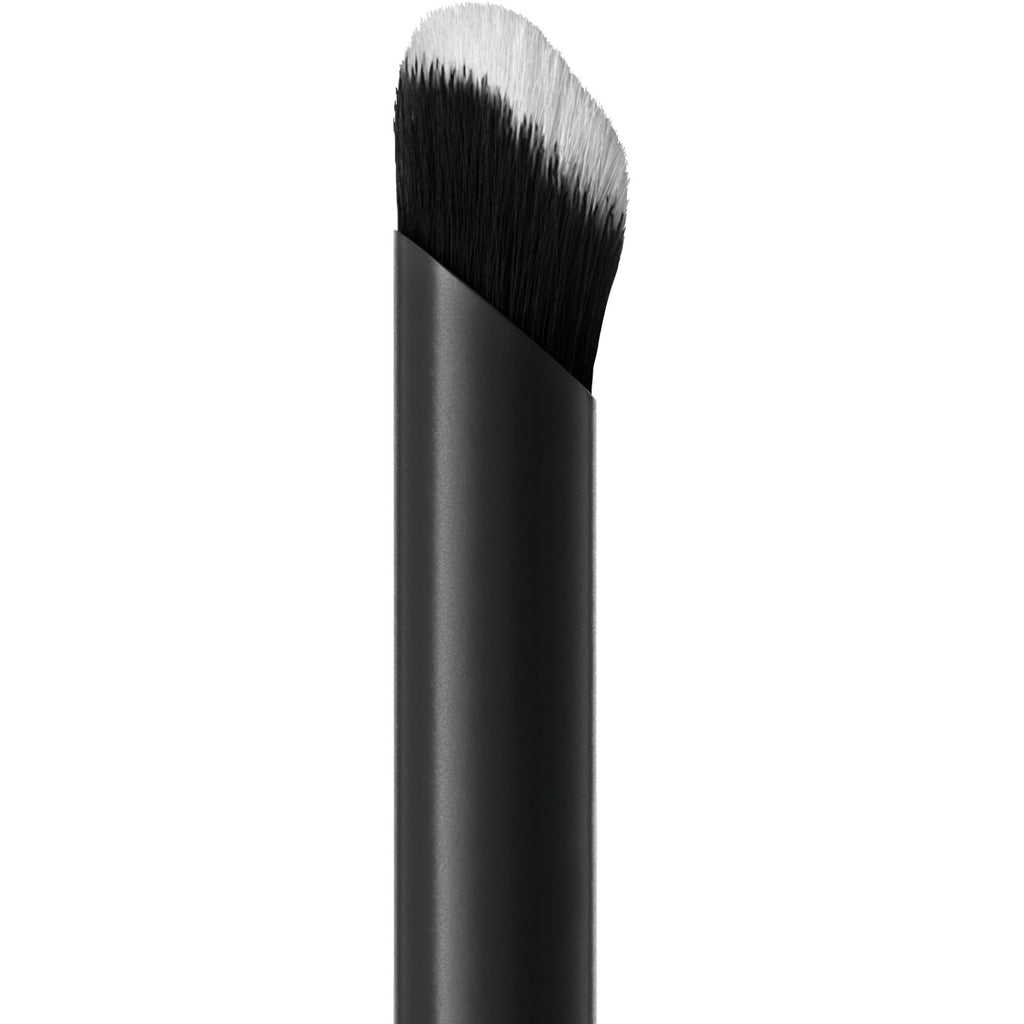 Angled Under Eye Concealer Brush for Precise Blending Makeup Tool