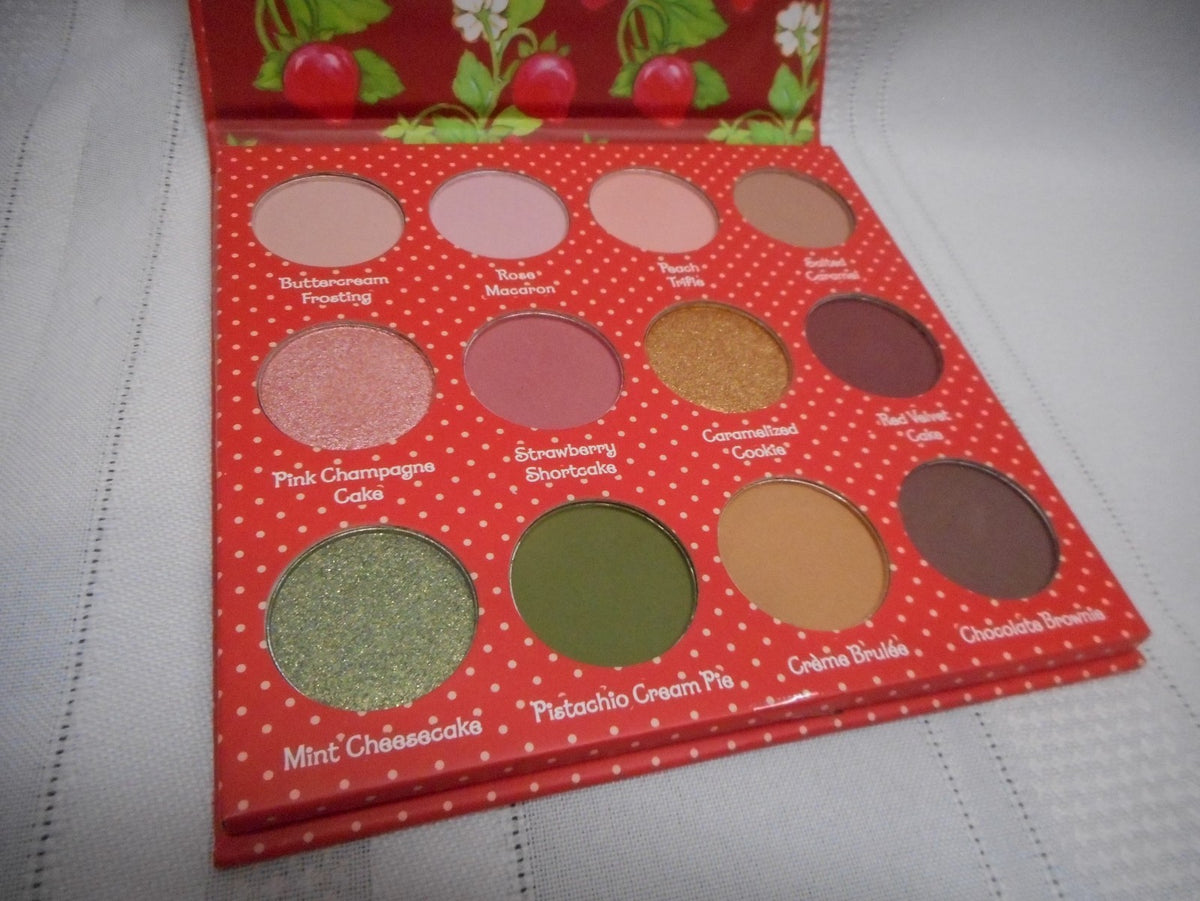 12-Shade Strawberry Shortcake Eyeshadow Palette - New Makeup