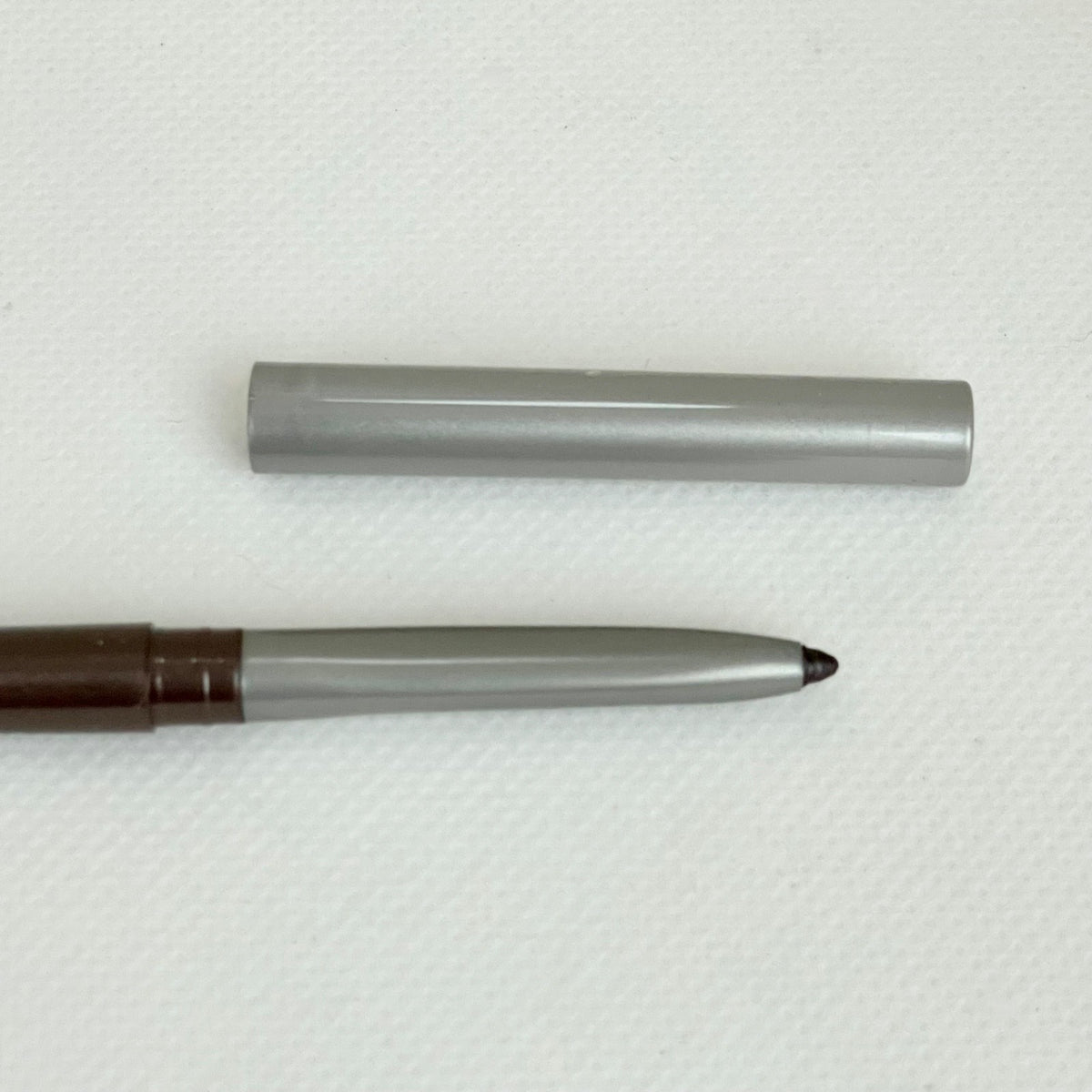 Clinique Quickliner for Eyes Intense Eye Lliner with Smudger - Intense Clove 0.008 oz