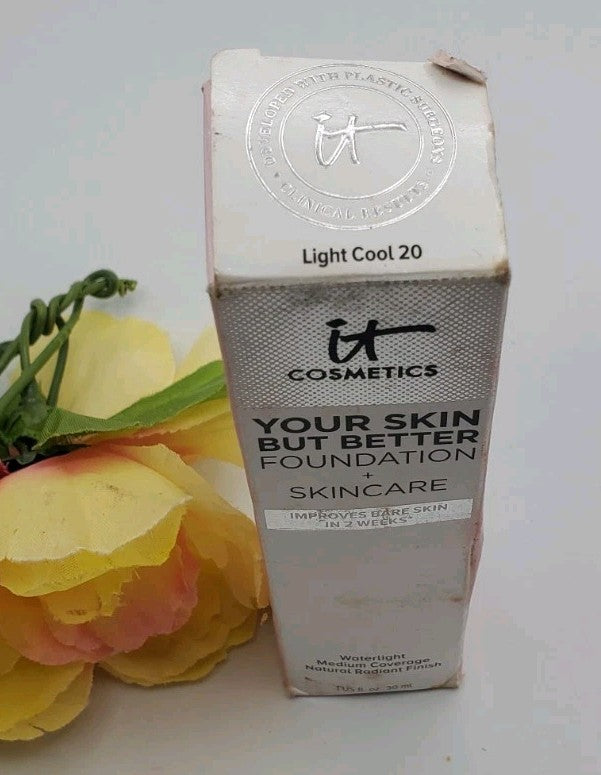 Your Skin But Better Foundation Light Cool 20 by IT Cosmetics — Waterlight Medium Coverage 1 fl oz