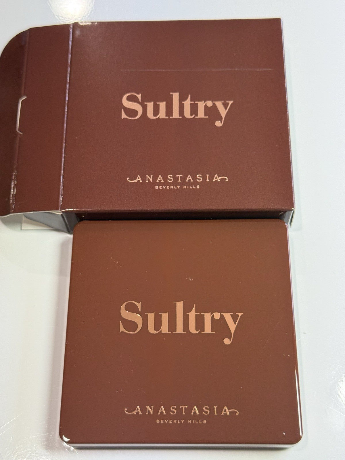 Anastasia Beverly Hills Sultry Eyeshadow Mini Palette Neutrals - New