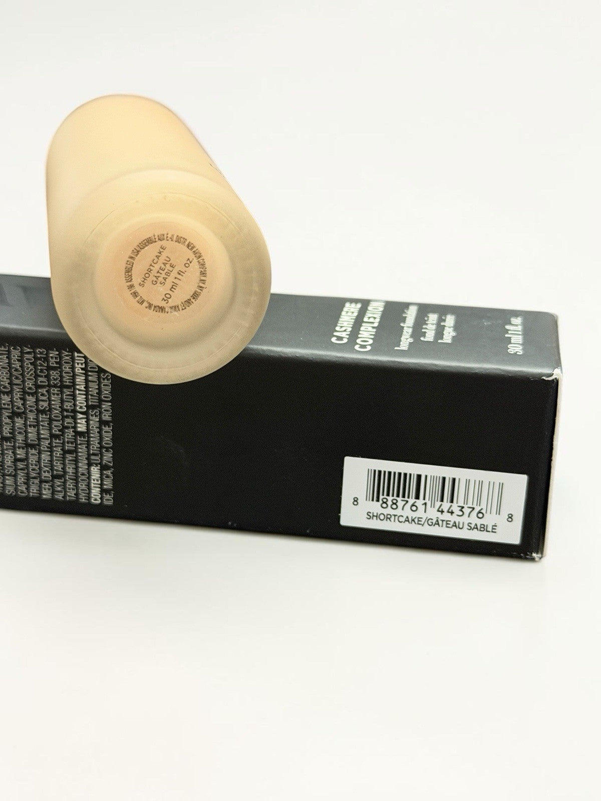 Longwear Foundation with 24-Hour Coverage - Cashmere Complexion