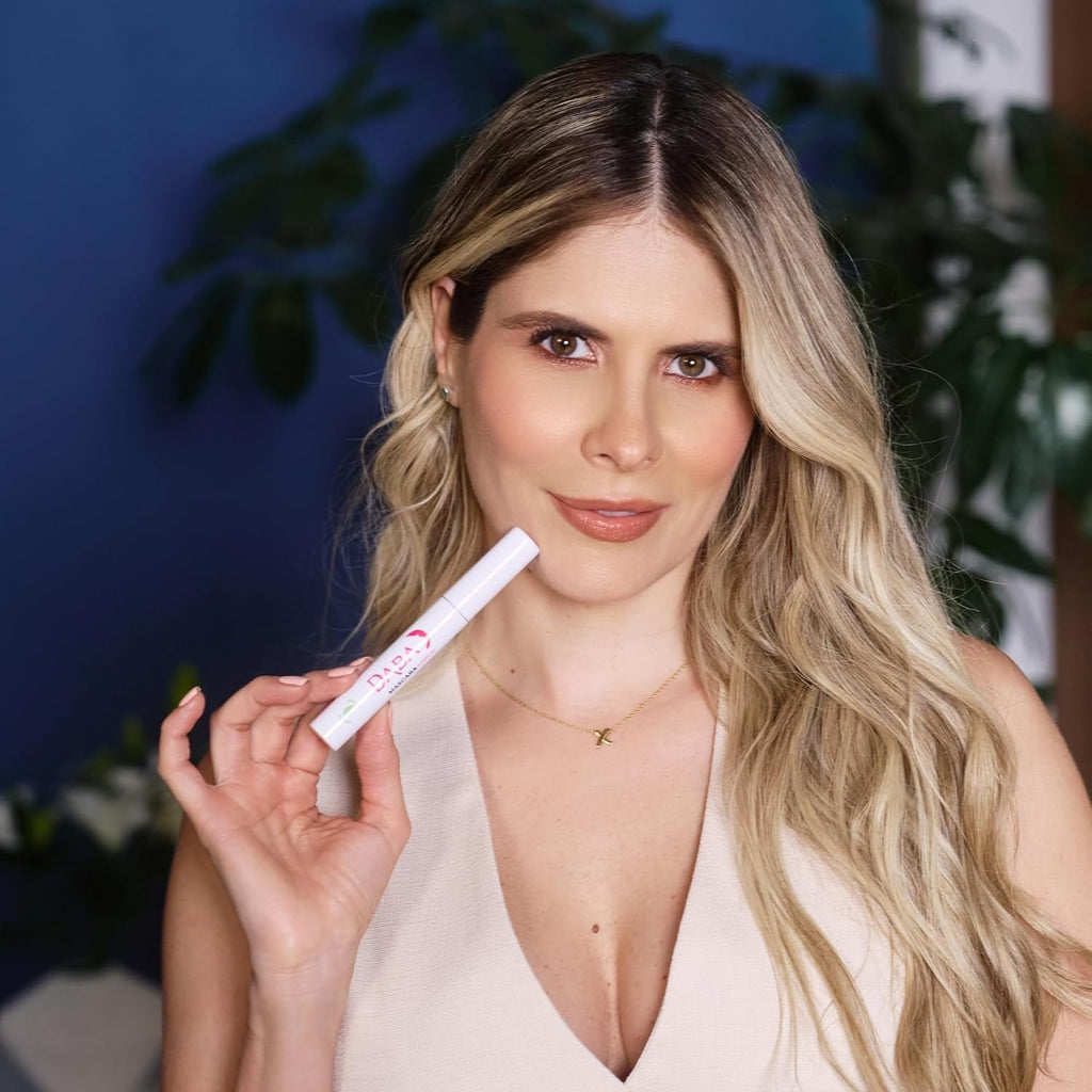 Vegan Mascara with Jojoba Esters - Very Black, 0.3 oz, Cruelty-Free & Nourishing