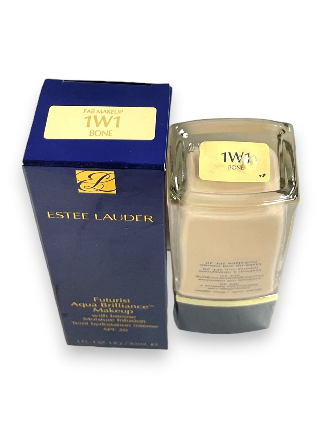 Estée Lauder Futurist Aqua Brilliance Makeup SPF 20 - 1 fl oz / 30 ml, Shade 1W1 Bone