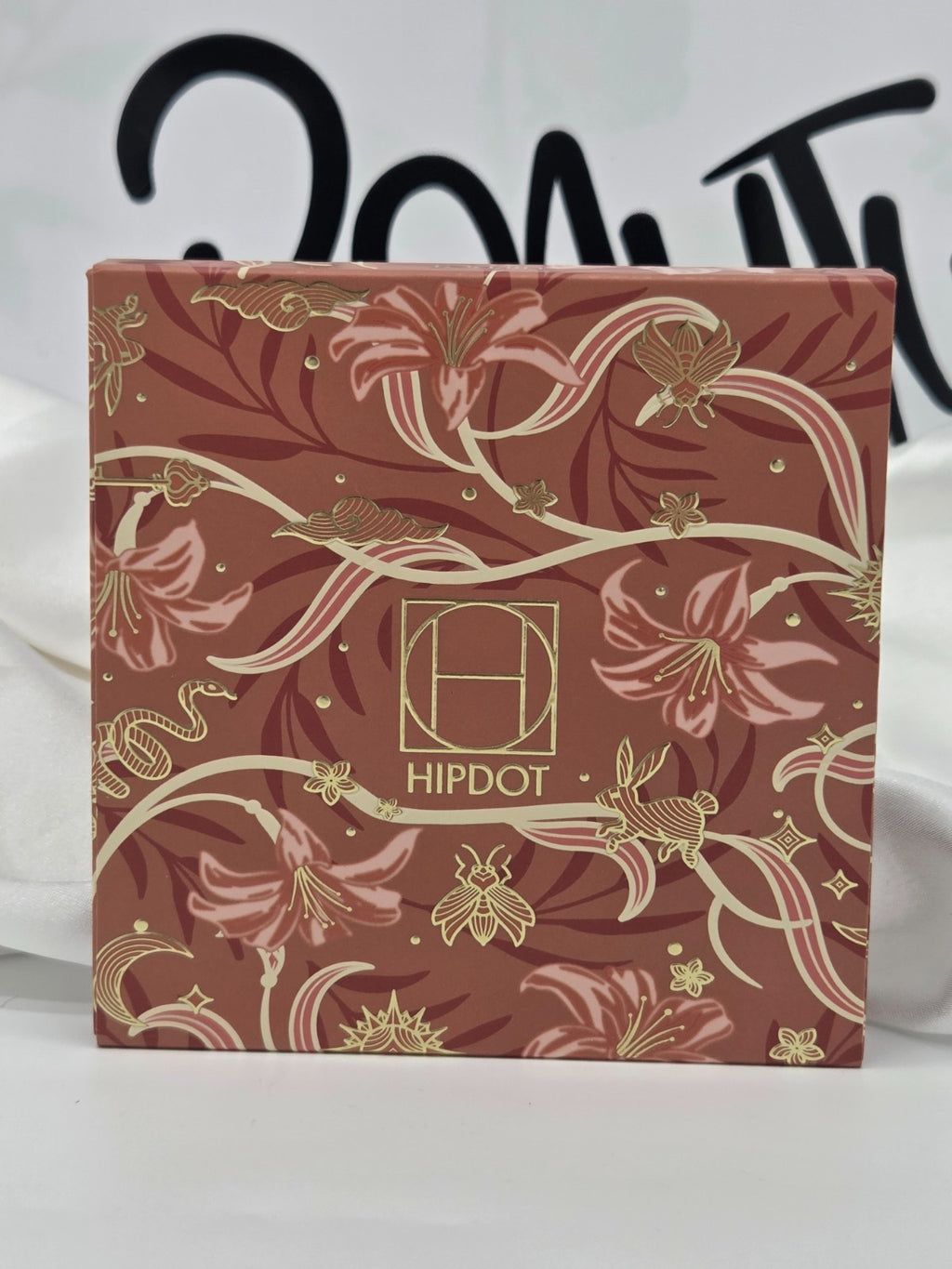 HipDot Witchy Warm Eye Shadow Palette – 0.78 oz, Neutral Tones