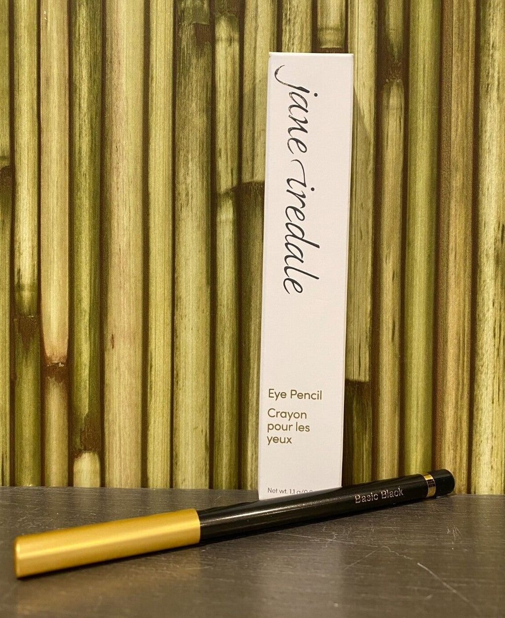 Waterproof Makeup Pencil for Eyes - Multiple Colors, Long-Lasting Eyeliner & Brow Tool
